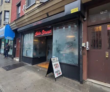 Lake Street Bar
