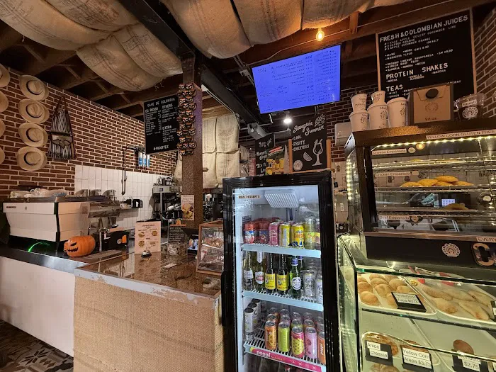 Pueblo Querido Coffee Roasters Cafe de Colombia Picture 3