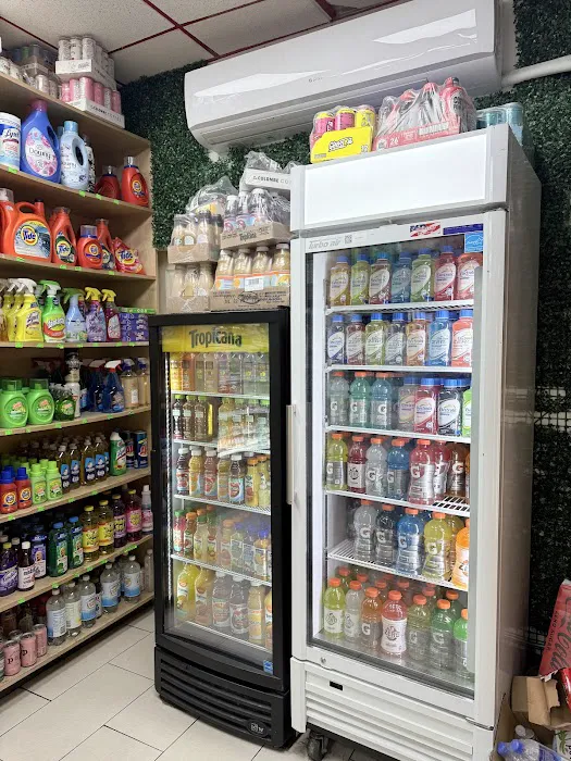 Beyond deli and grocery Picture 3