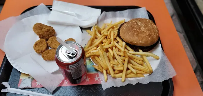 Chubby Burgers Chicken & Pizza Picture 2