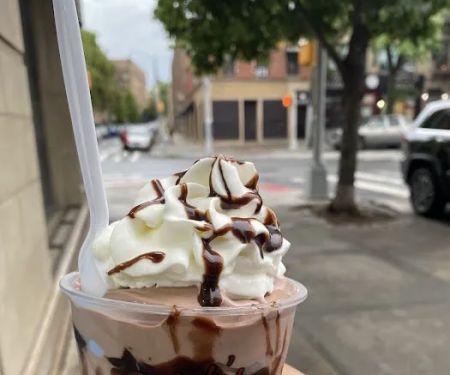 Ralph's Famous Italian Ices of Astoria