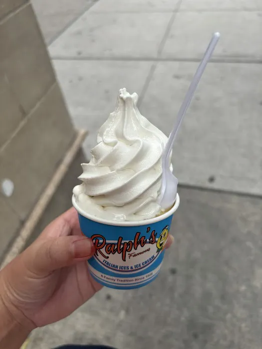 Ralph's Famous Italian Ices of Astoria Picture 4