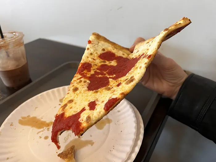Bellucci Pizza Picture 1