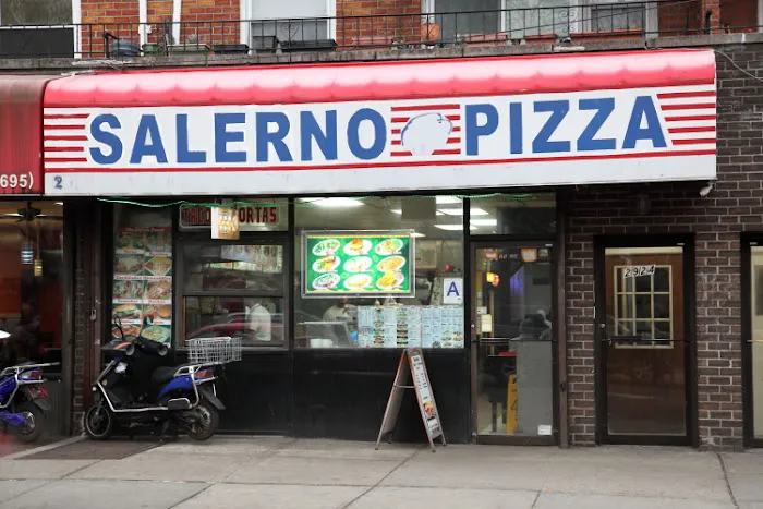 Salerno Pizza Picture 4