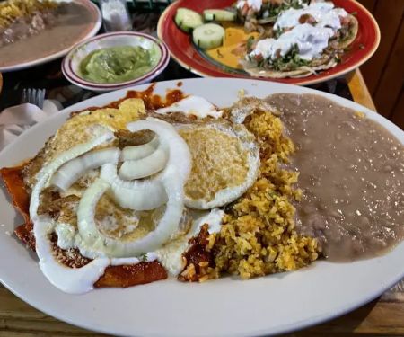 Athen's Bar & Restaurant. Tacos Estilo DF 30AV