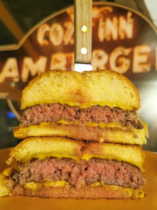 Burger Club Picture 9