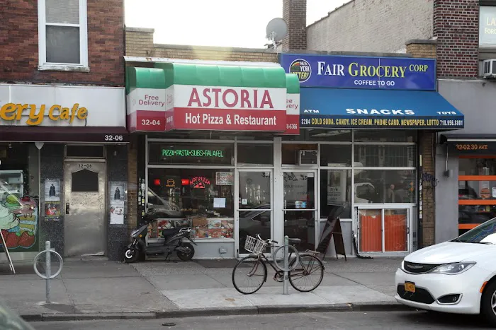 Astoria Pizzeria Picture 3