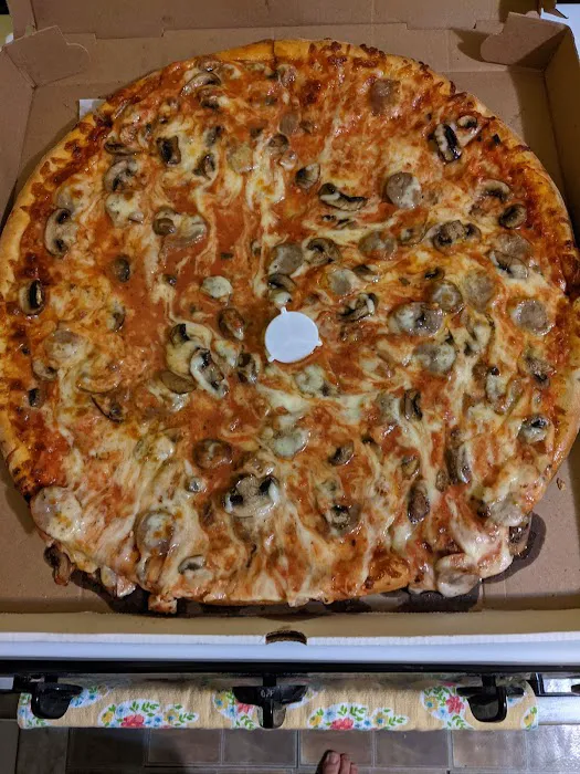 Mela Pizza Picture 8