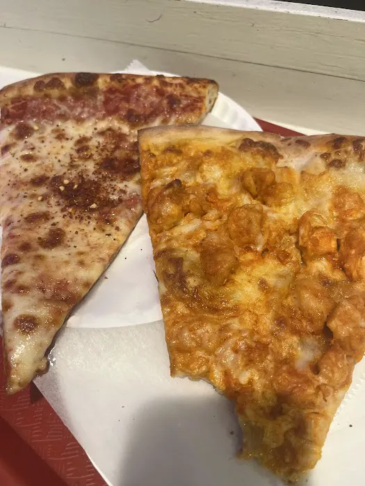 Mela Pizza Picture 9