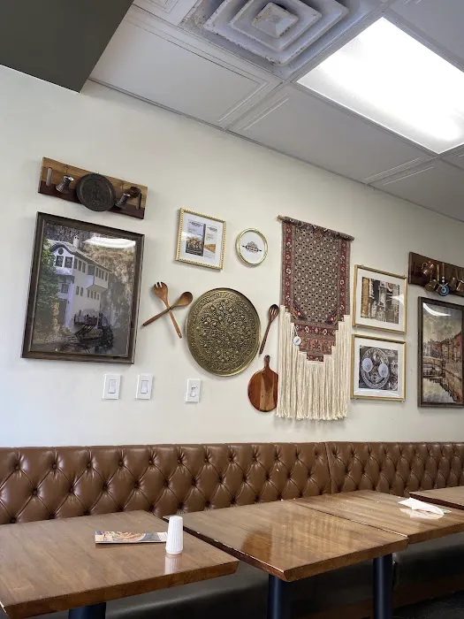 Djerdan Burek Astoria Picture 6