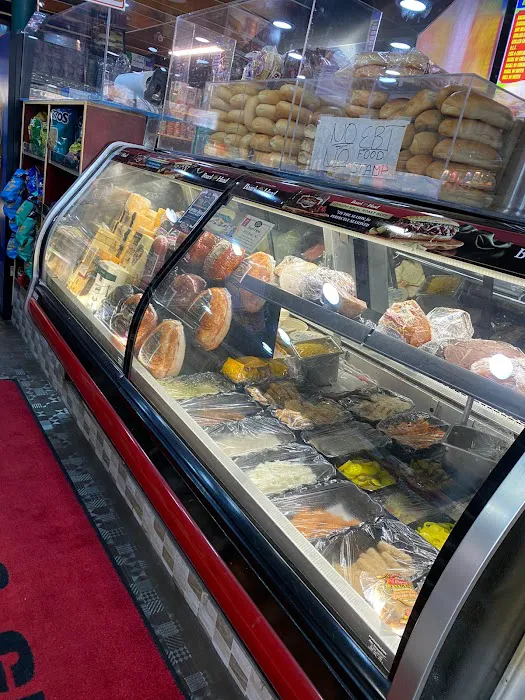 48 Deli and Grill Picture 10