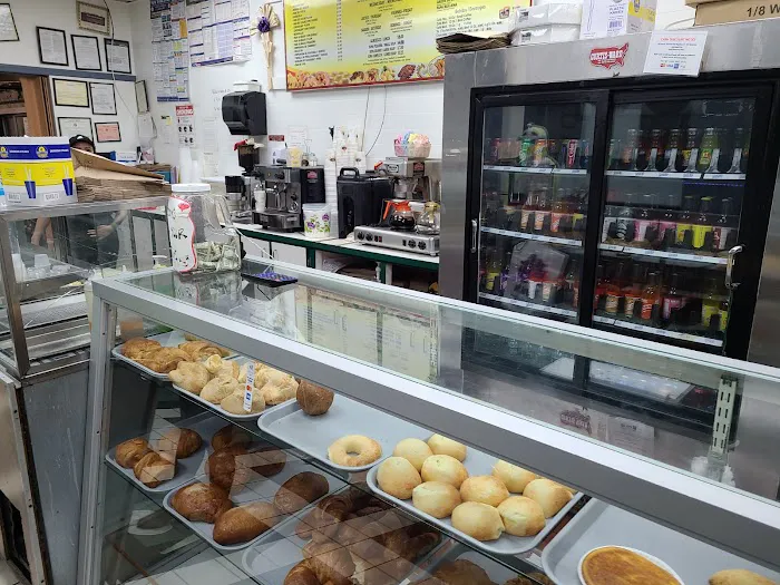 La Sabrosura Bakery Picture 2