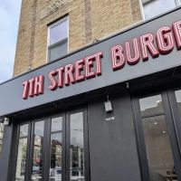 7th Street Burger Astoria ico