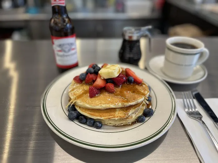 Three Decker Diner Picture 1