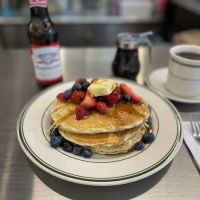 Three Decker Diner ico