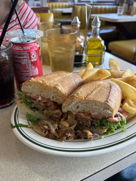 Three Decker Diner Picture 4
