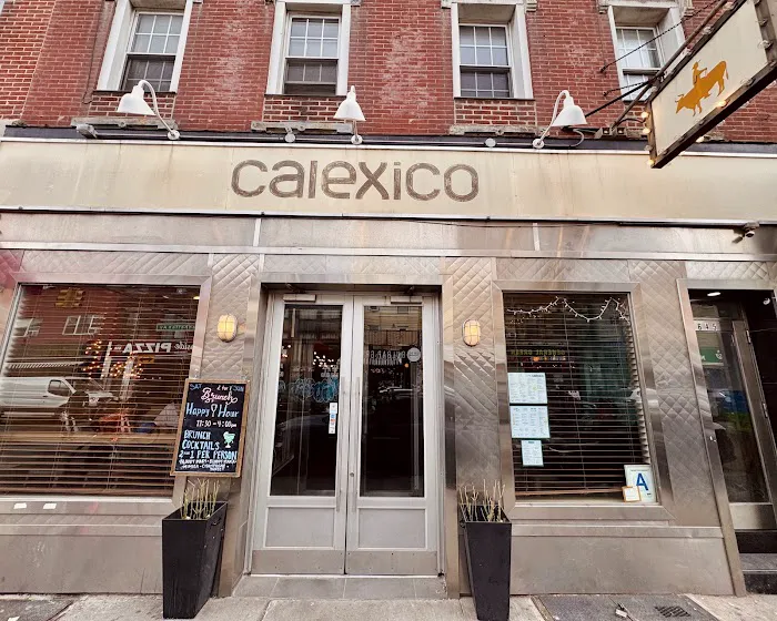 Calexico Picture 10