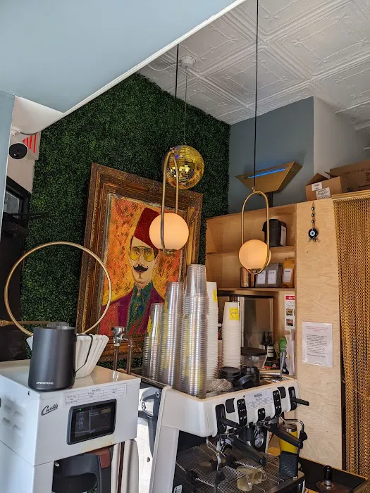 Okka Brooklyn Picture 4