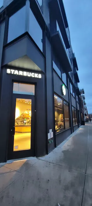 Starbucks Picture 5