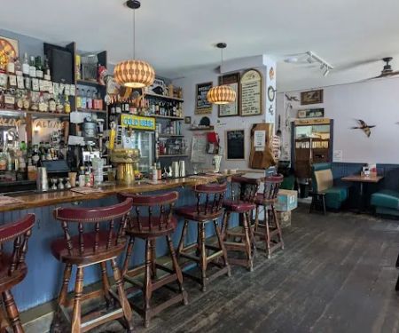 Minnows Bar