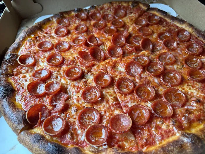 Chrissy’s Pizza Picture 2
