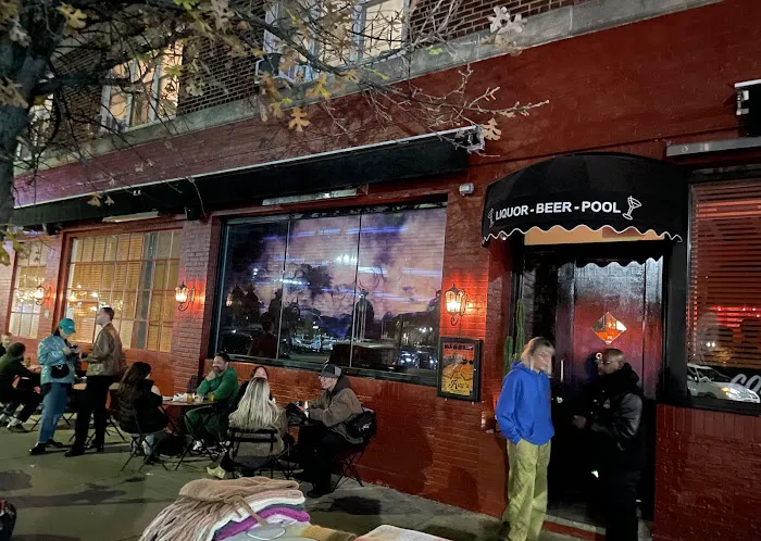 Ray's Hometown Bar Picture 5
