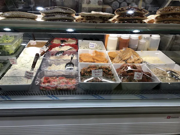 Green Garden Deli Picture 3