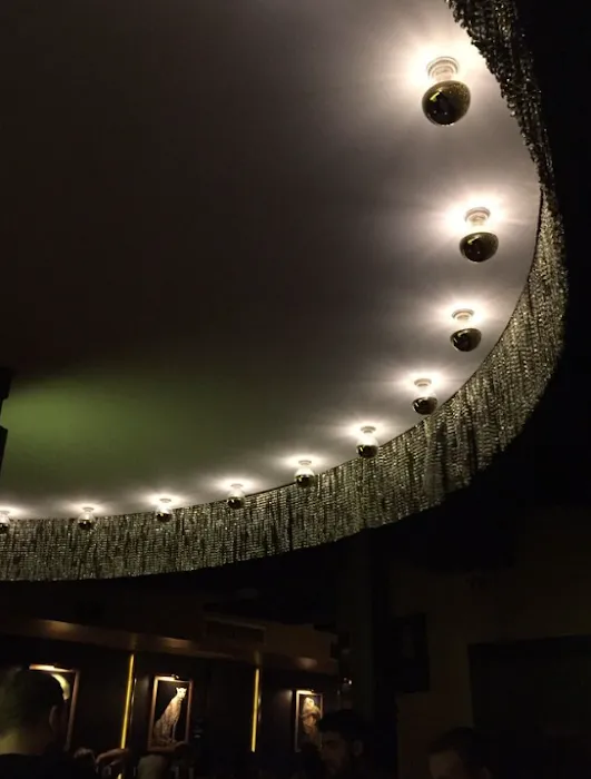 Goldie's Bar Picture 3