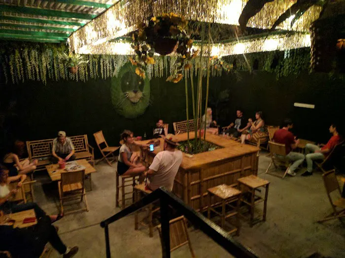 Goldie's Bar Picture 4