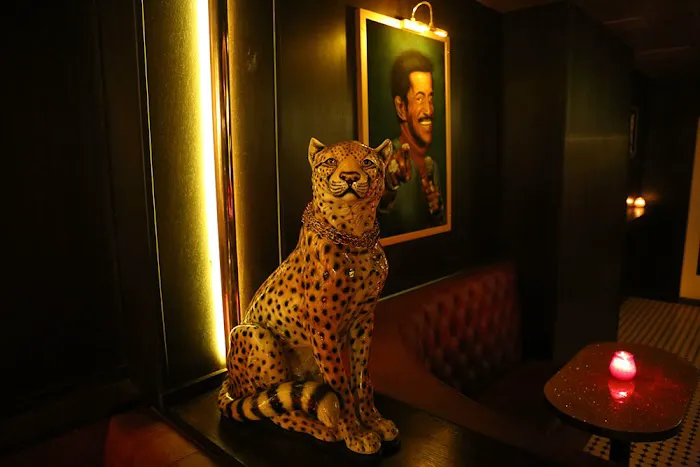 Goldie's Bar Picture 1