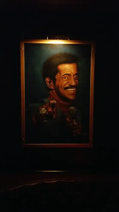 Goldie's Bar Picture 7