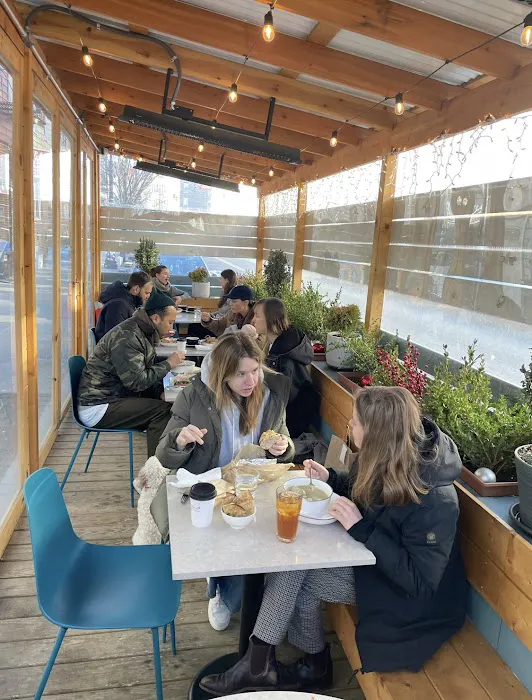 Greta - Greenpoint neighborhood coffee shop Picture 6