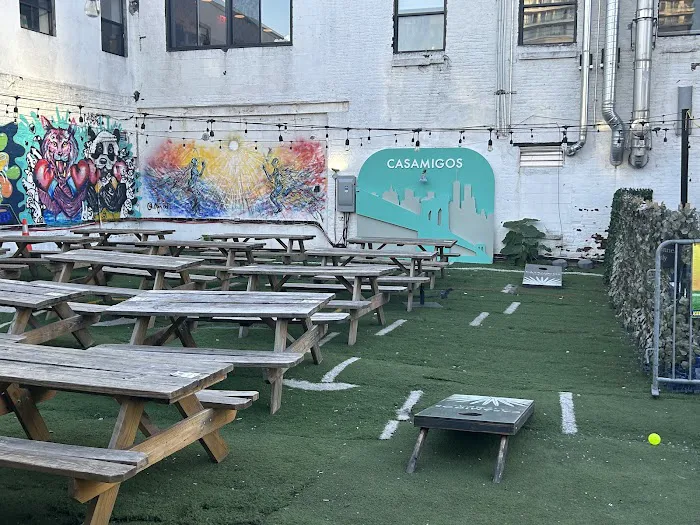Bk Backyard Bar Picture 10