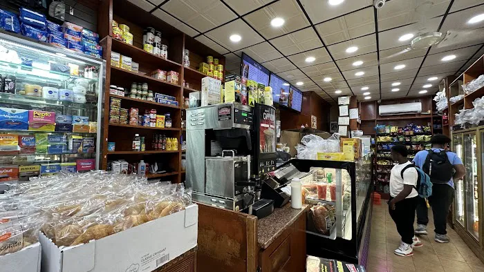 New Amsterdam Deli Corp Picture 2