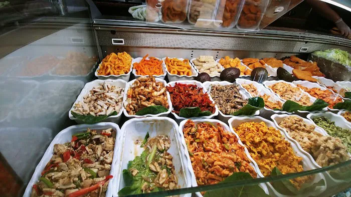 Golden Deli Picture 10