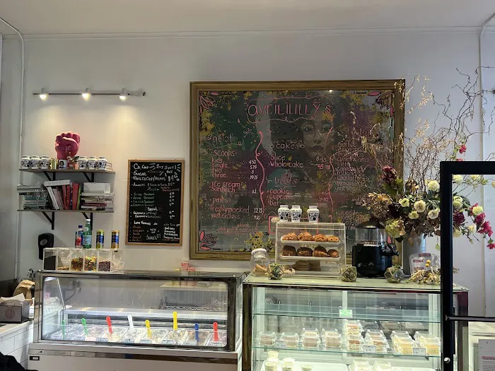 Avrilililly's Creamery LLC Picture 9