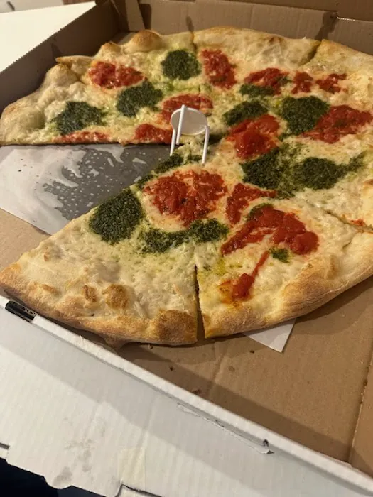 Uncle Tony's Pizza Picture 3
