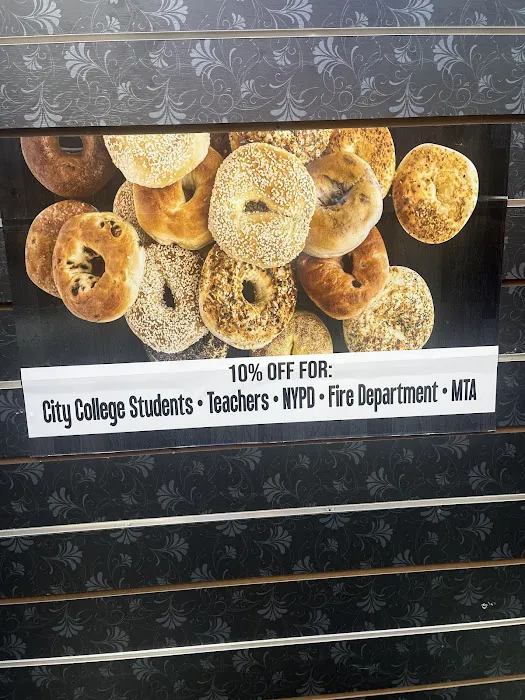 Alexander’s Bagel & Grill Picture 6