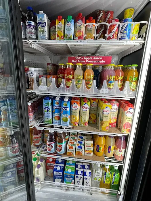 Santiago Deli Picture 6