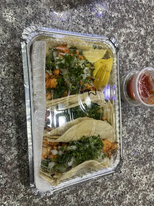 Santiago Deli Picture 3