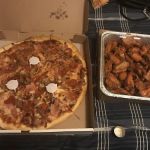 Mama Tina's Pizzeria