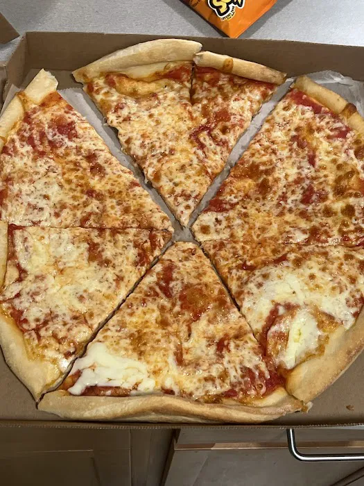 Mama Tina's Pizzeria Picture 8