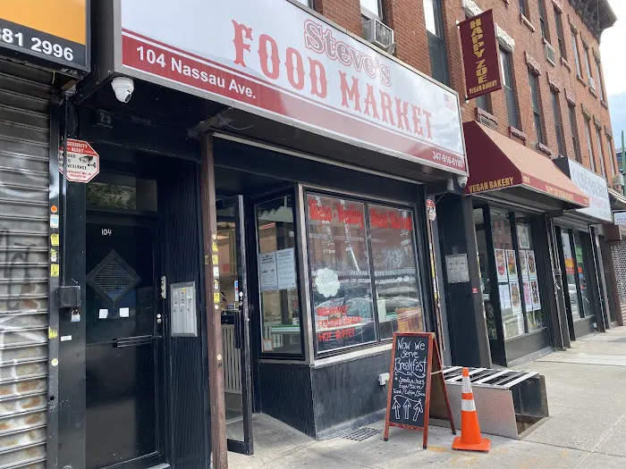 Steve's Food Market Picture 2