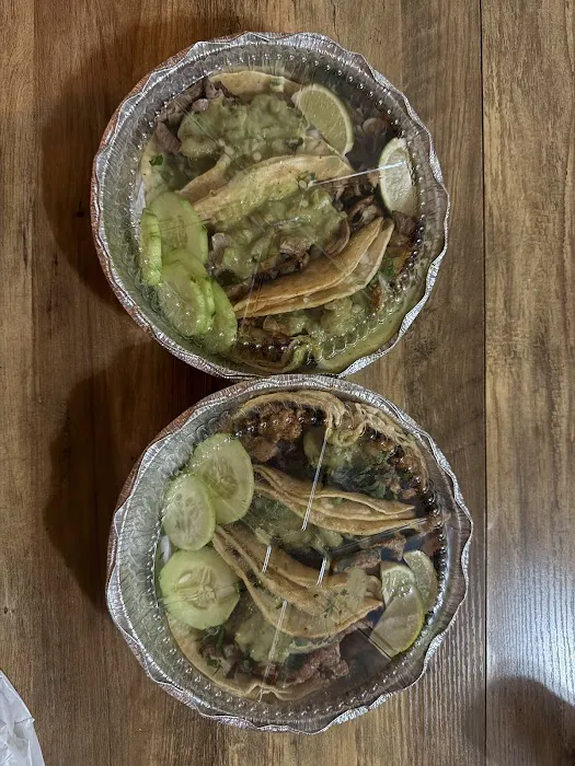 Takeria 718 Taco Truck Picture 4
