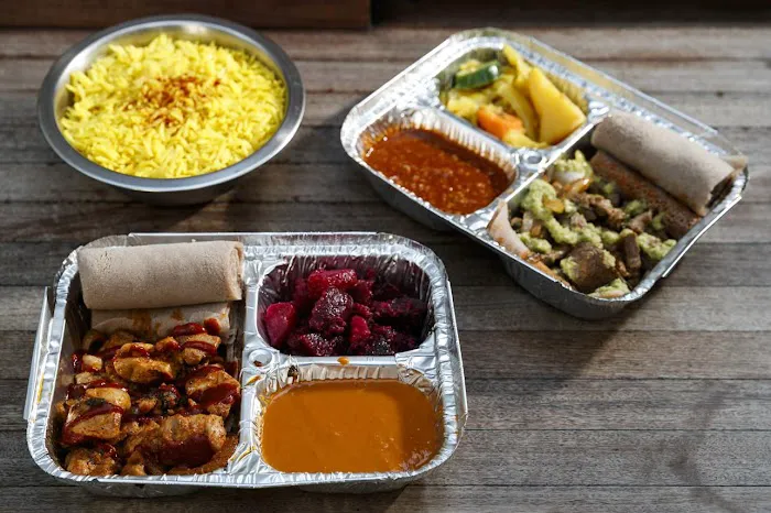 Makina Cafe Eritrean-Ethiopian To Go Picture 2