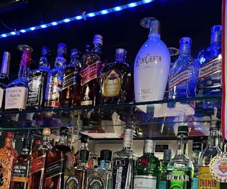 Cuencanito Sport Bar Restaurant