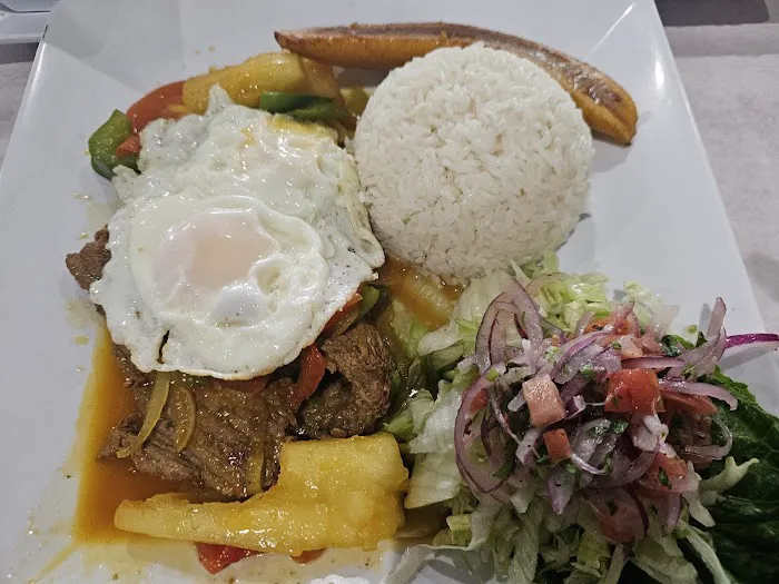 Cuencanito Sport Bar Restaurant Picture 8