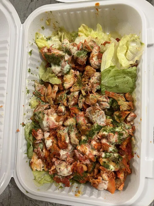 Shah's Halal Food CART Picture 6
