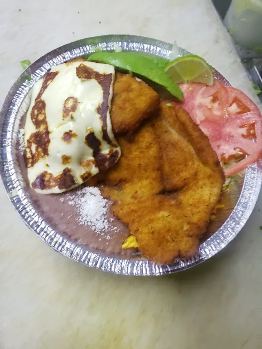 Tacos El Tri Picture 3