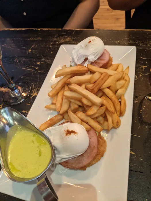 Copper Kettle Bar & Restaurant Picture 9